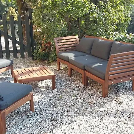 Parravicini Гостевой дом Эрба