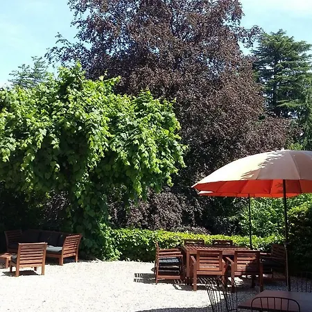 Parravicini Гостевой дом *