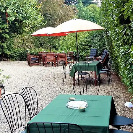 Parravicini Affittacamere Erba